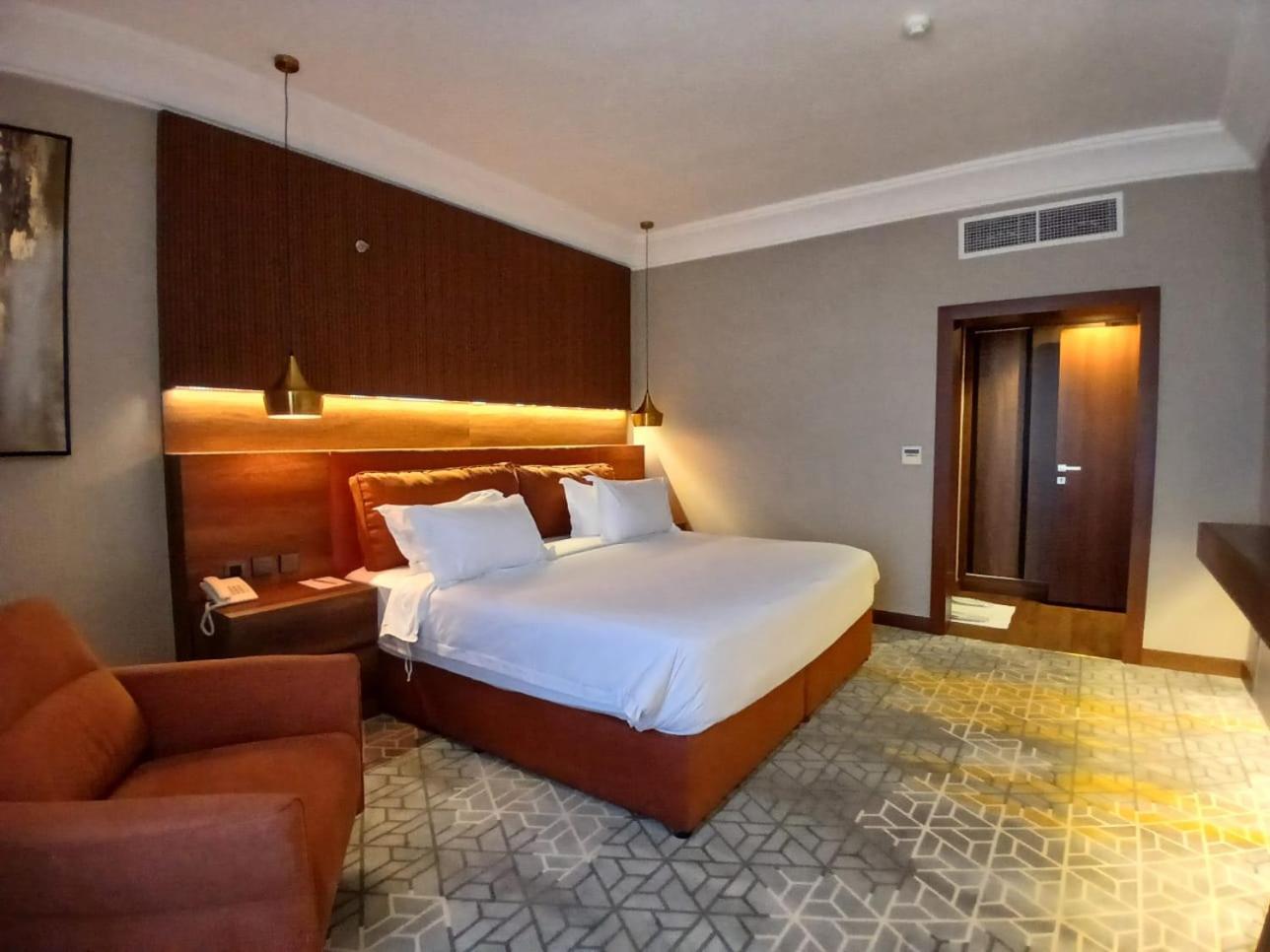 Crown Town Hotel
